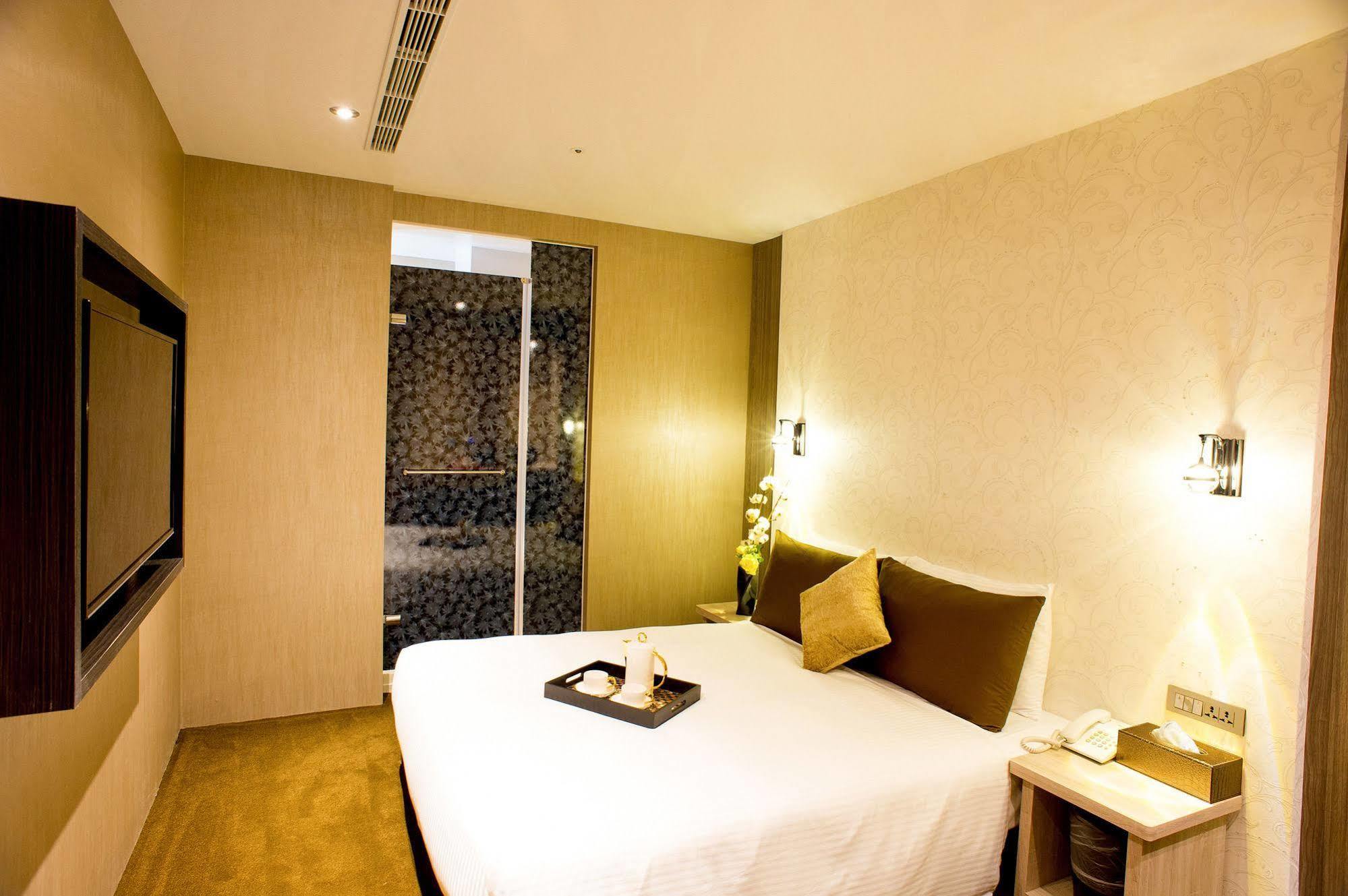 Taipei M Hotel - Main Station Exterior photo